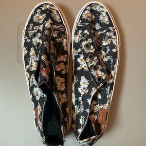 BLOWFISH Floral Shoes Sz 8
